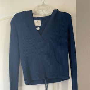 Aerie size small sweater hoodie